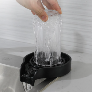 Automatické zařízení na mytí skla